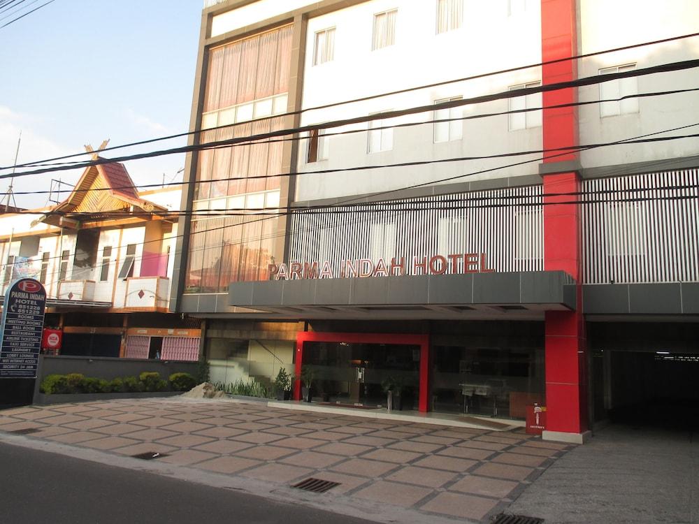 Parma Indah Hotel - Featured Image