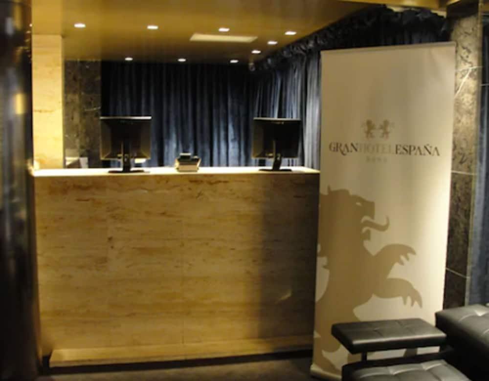 Gran Hotel España - Reception