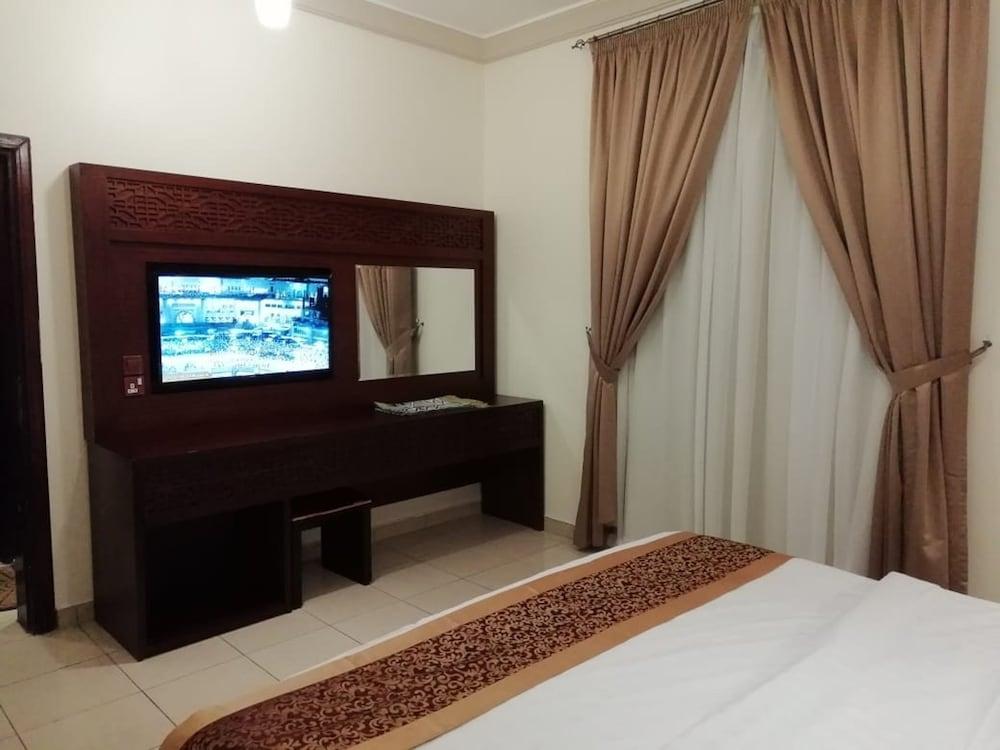 Safeer Jeddah Furnished Apartments - Room