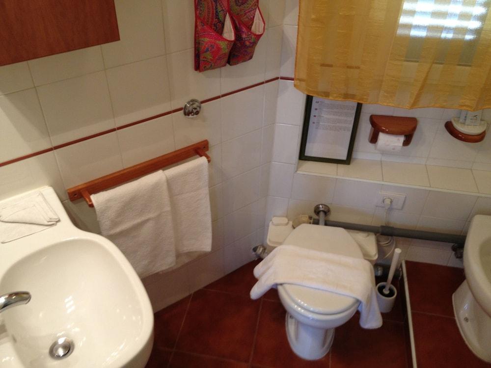 B&B Appio Re di Roma - Bathroom