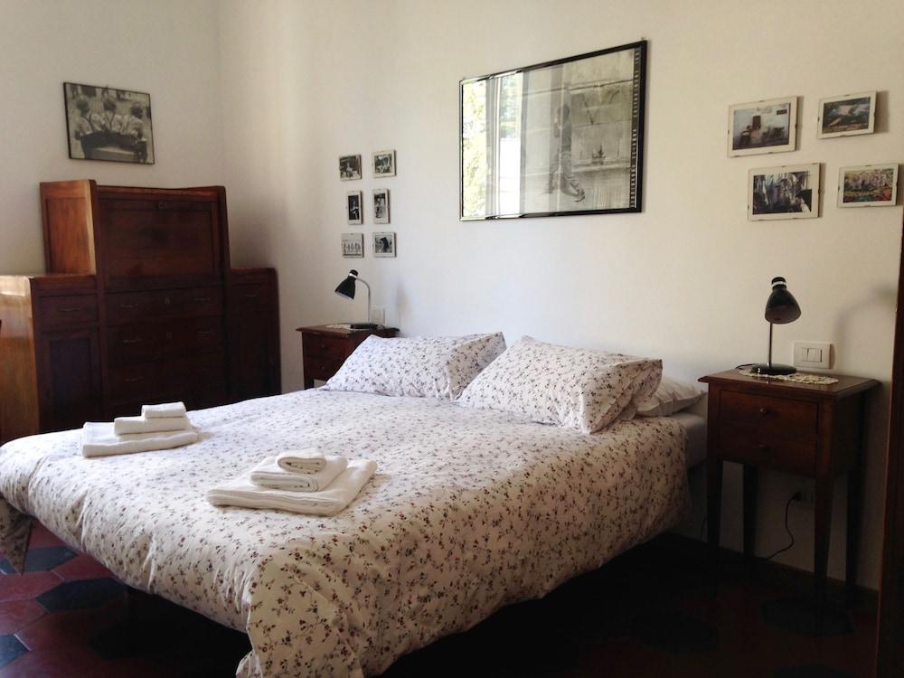 Casa in Trastevere - Featured Image