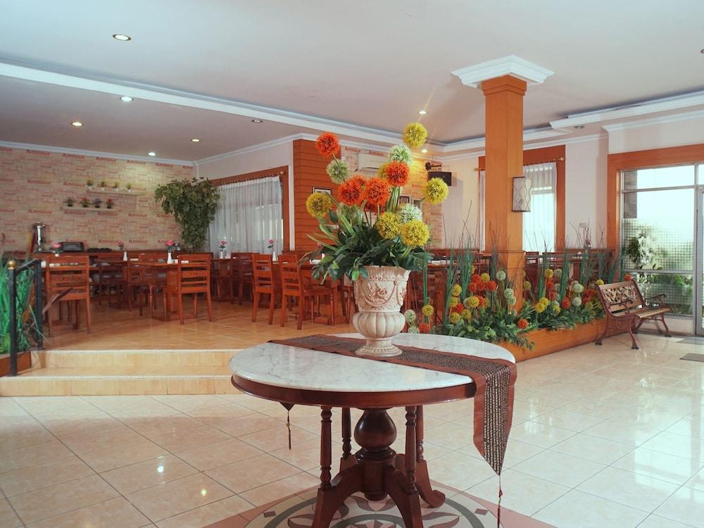 OYO 142 Hotel Al Furqon Syariah - Lobby