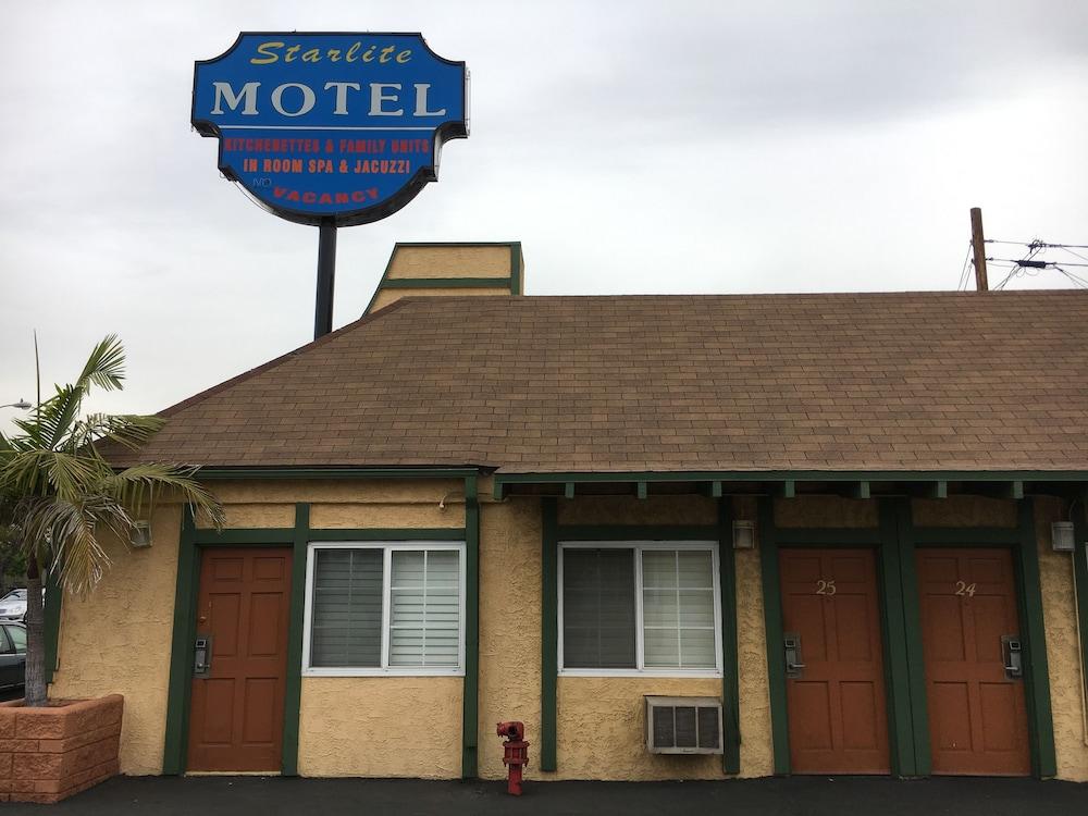 Starlite Motel - Featured Image