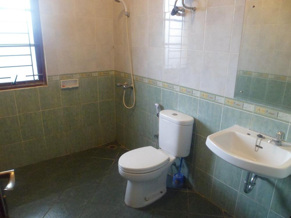 فيلا كوتا بونجا فيوليت - Bathroom