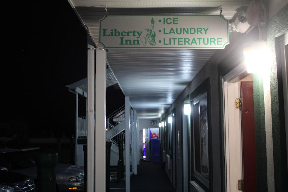 Liberty Inn Atlantic City - Exterior detail