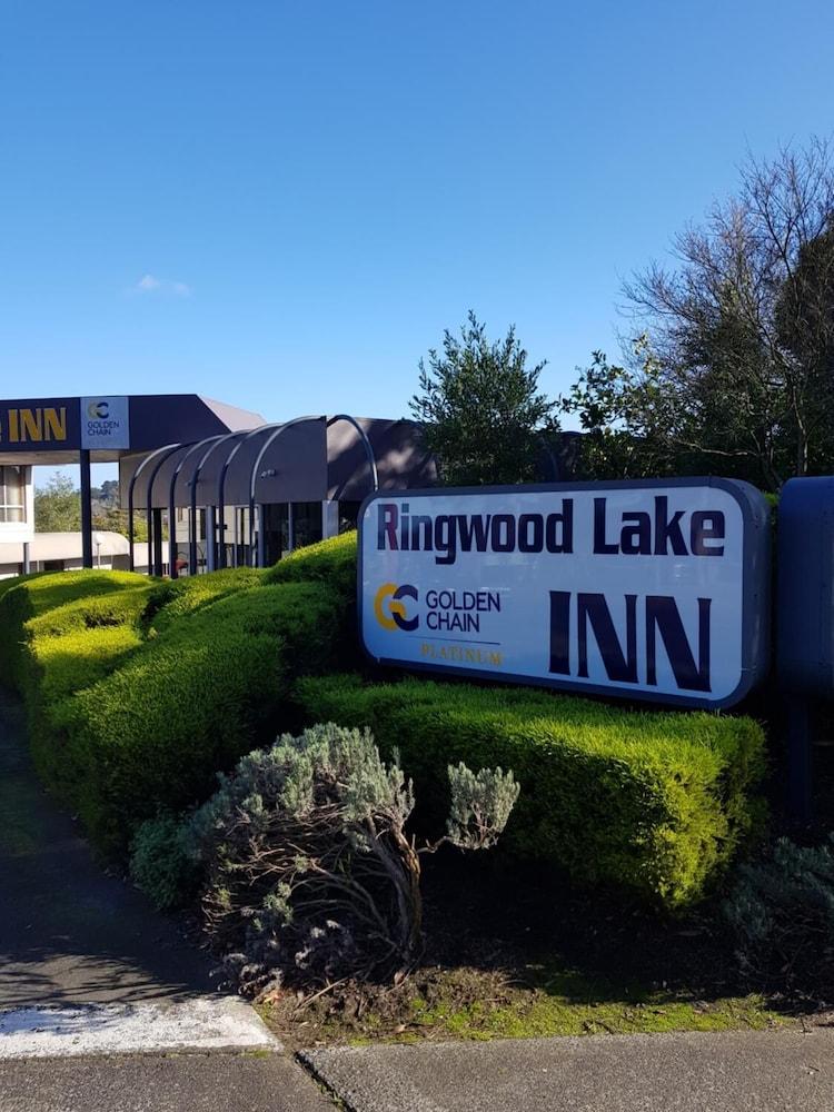 Ringwood Lake Inn - Exterior