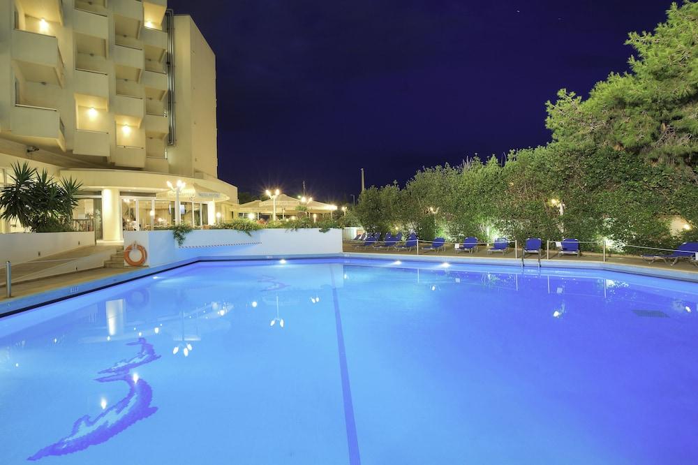 Fenix Hotel - Outdoor Pool