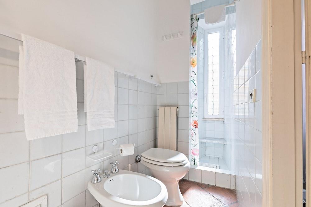 Rome as you feel - Paradiso Apartment - Bathroom