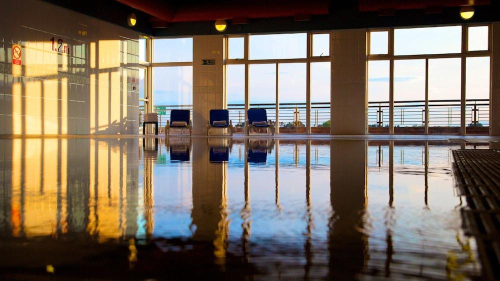 Carnoustie Golf Hotel - Indoor Pool