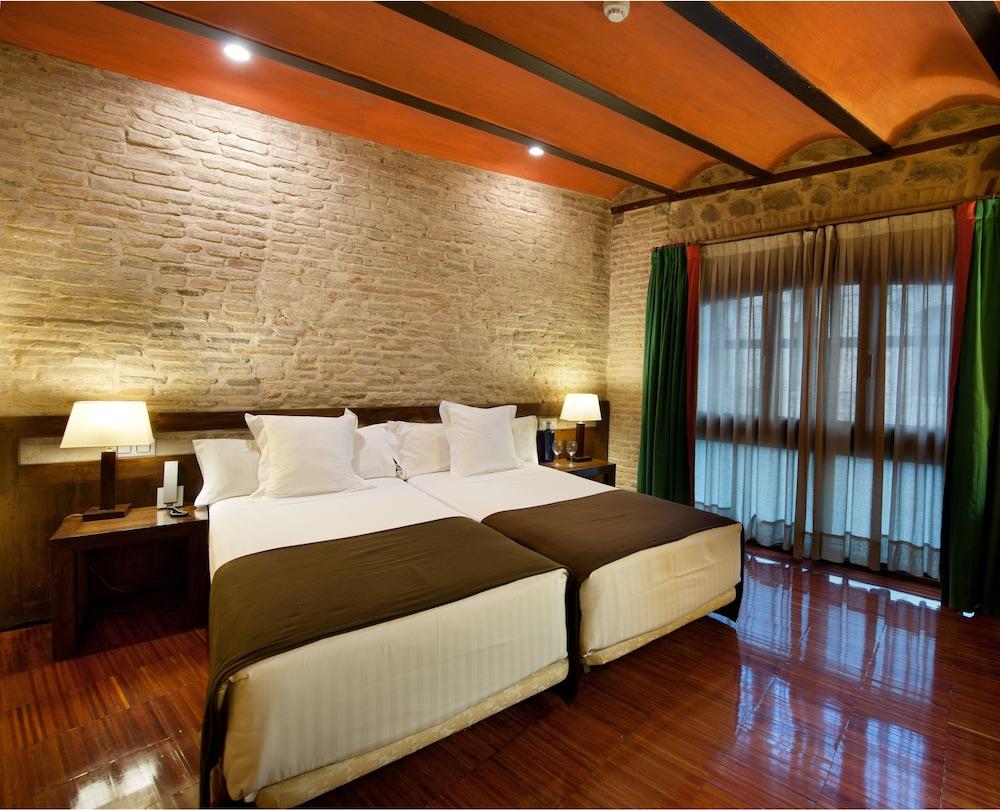 Hotel Abad Toledo - Room