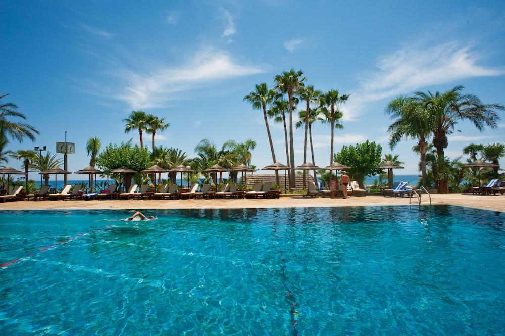 Amathus Beach Hotel Limassol - Outdoor Pool