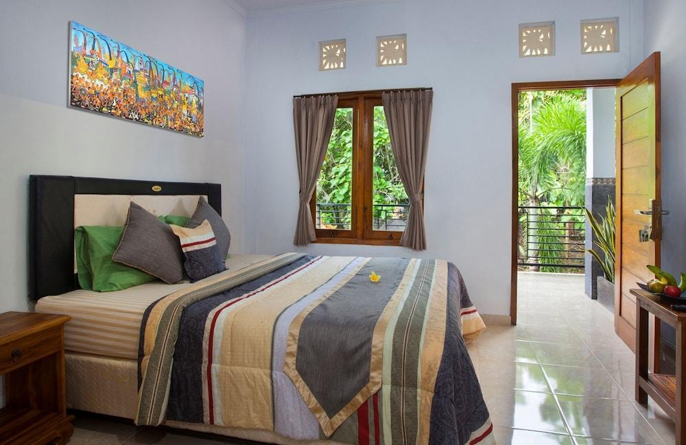 Murna's Guesthouse Bali - Featured Image