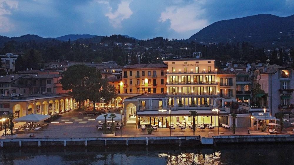 Hotel Du Lac Gardone Riviera - Aerial View