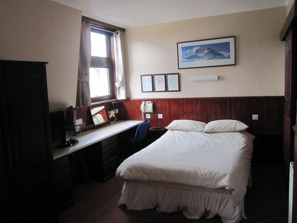 Beeches Aberdeen - Room