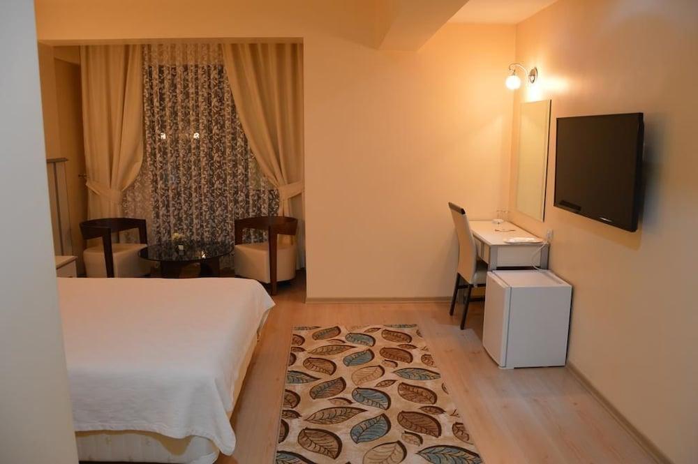 Remay Hotel - Room