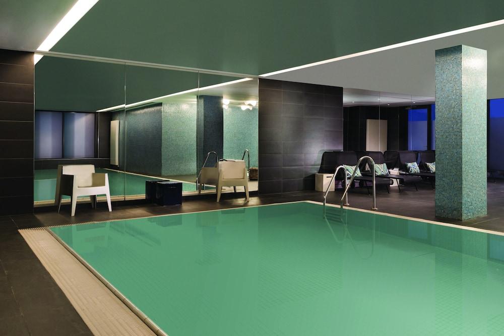 Adina Apartment Hotel Hamburg Michel - Pool