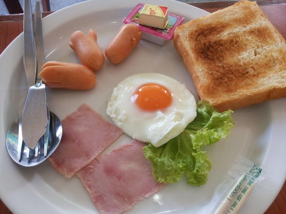 بانتشايا هوم ستاي - Breakfast Meal