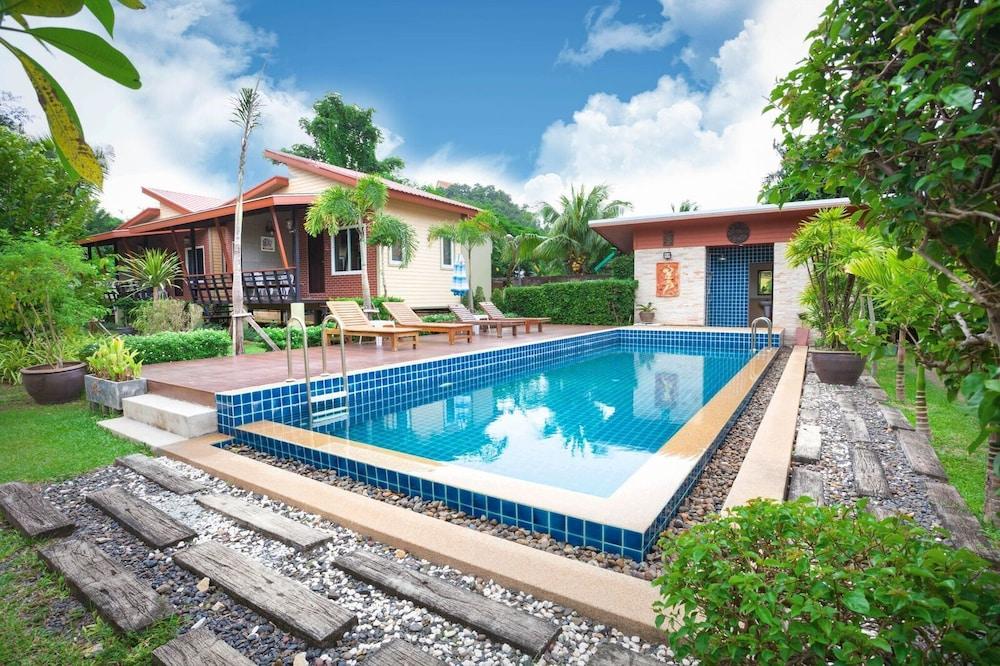 Siray Green Resort - Outdoor Pool