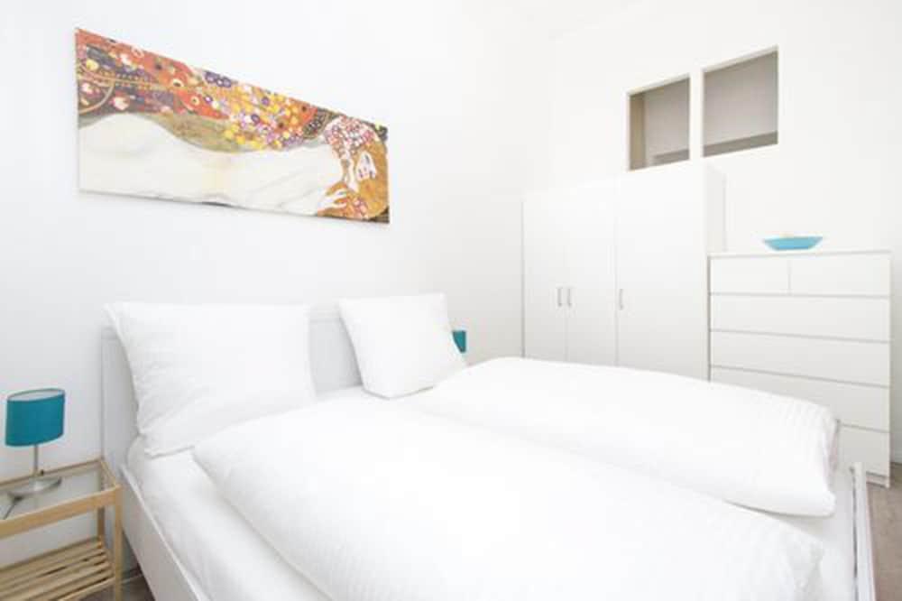 Primeflats - Apartments in Rixdorf - Room