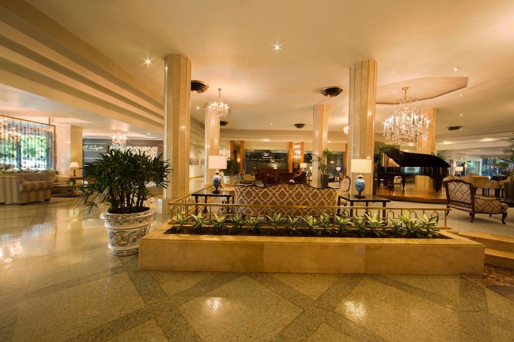 El Embajador, a Royal Hideaway Hotel - Lobby Lounge