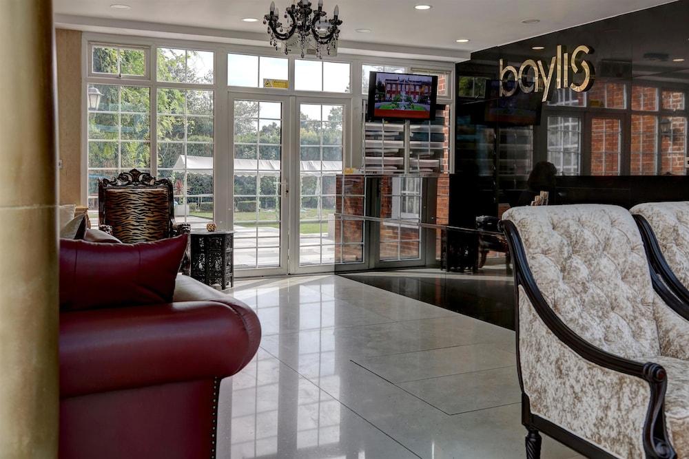 OYO Baylis House Hotel - Interior