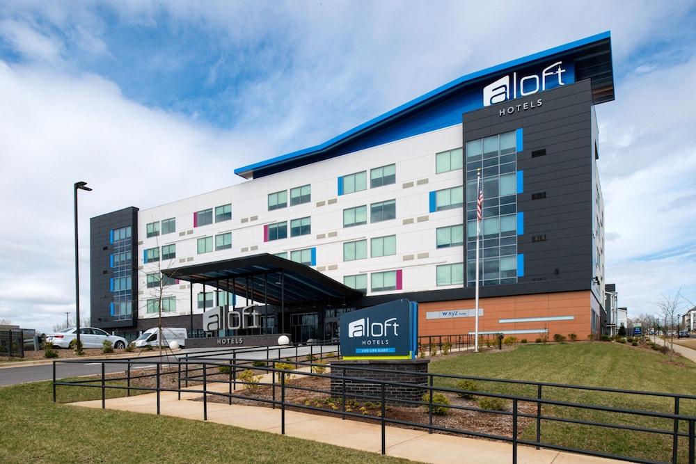Aloft Charlotte Airport - Featured Image