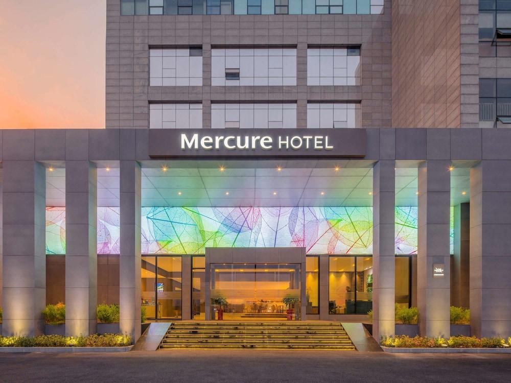 Mercure Shanghai Hongqiao South - Exterior