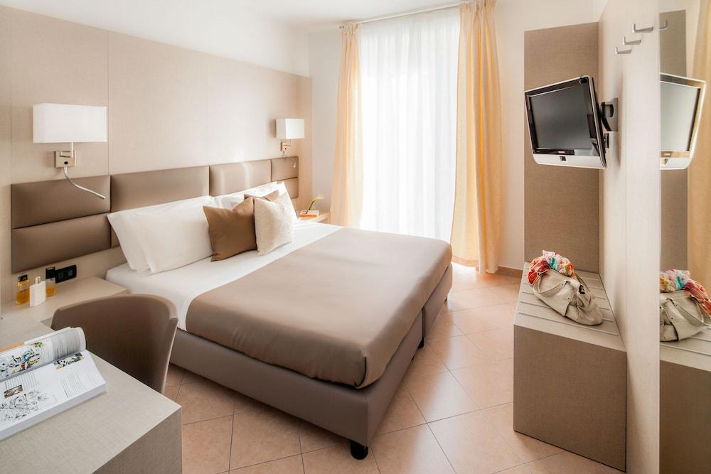 Hotel Vesuvio - Room
