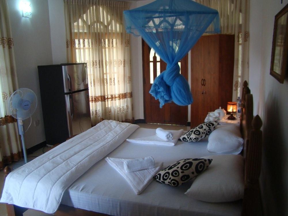 Bentota Dilu Villa - Room