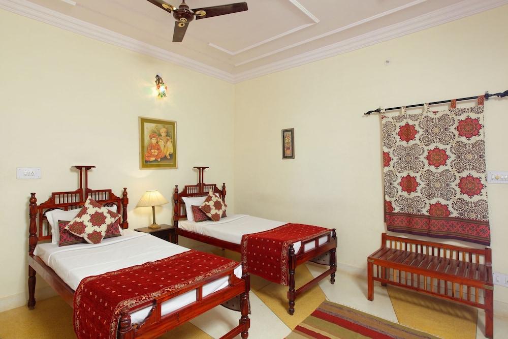 Hotel Pushkar Fort - Room