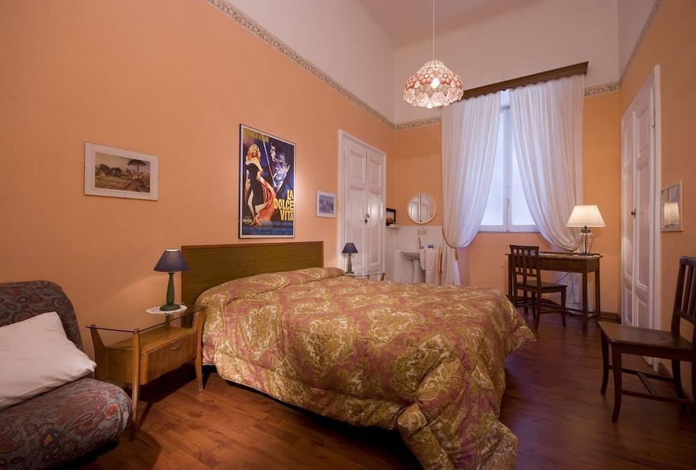 Hotel Boccaccio - Room