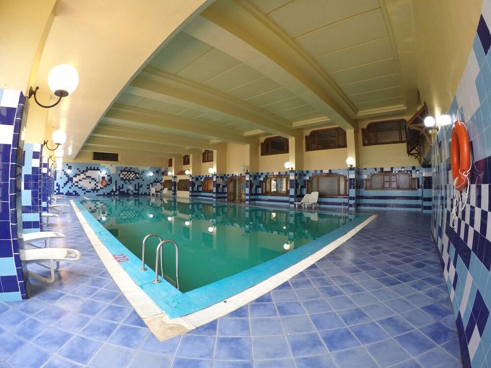 دار إسماعيل نور العين - Indoor Pool