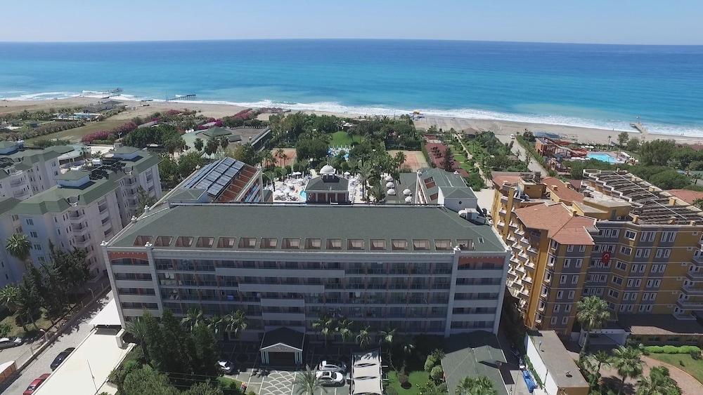 Insula Resort & Spa - All inclusive - Aerial View