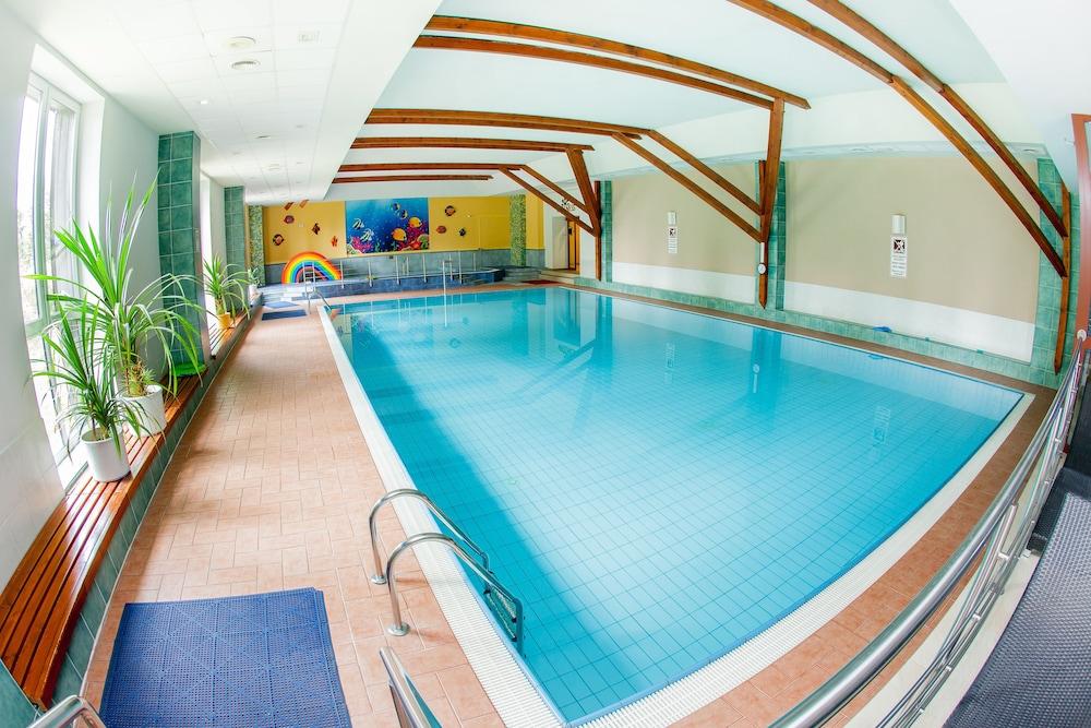هوتل باتريا - Indoor Pool