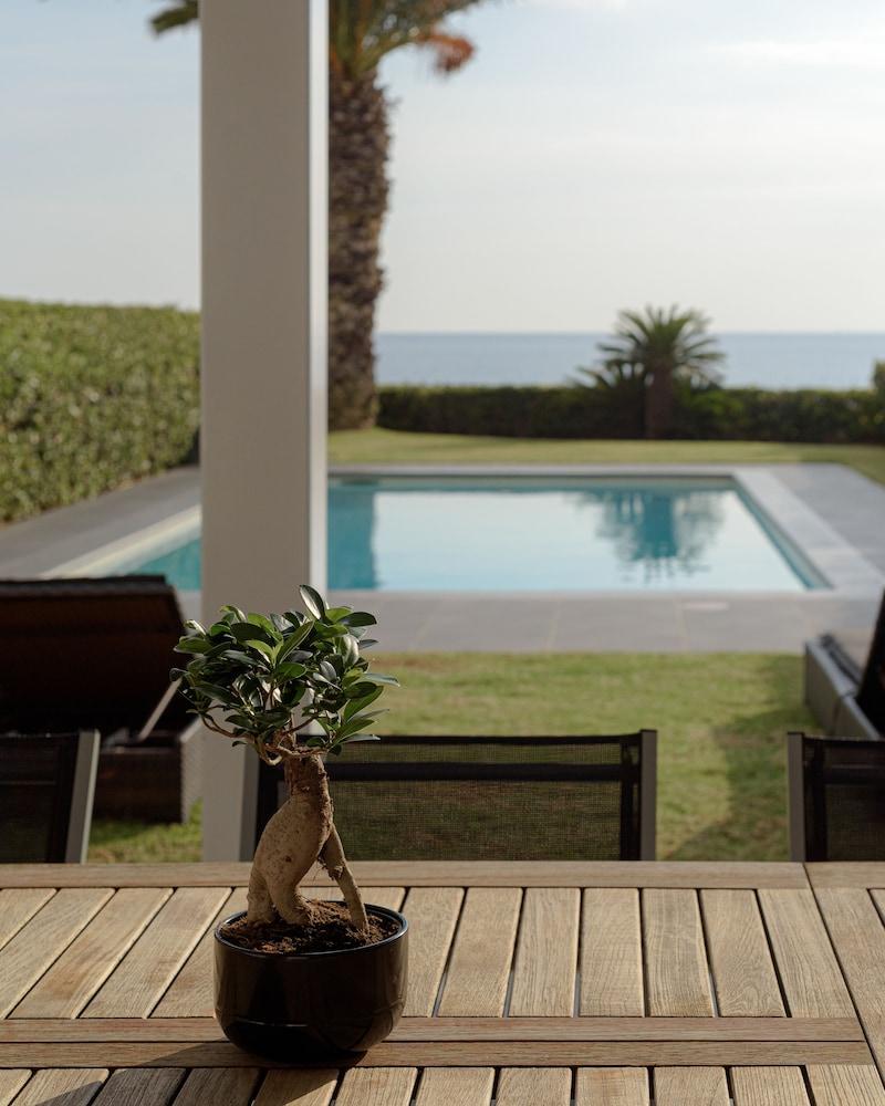 Luxurious Beachfront Villa Maira - Exterior