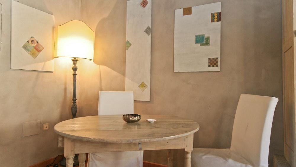 Rental in Rome Leonardo da Vinci - Living Area
