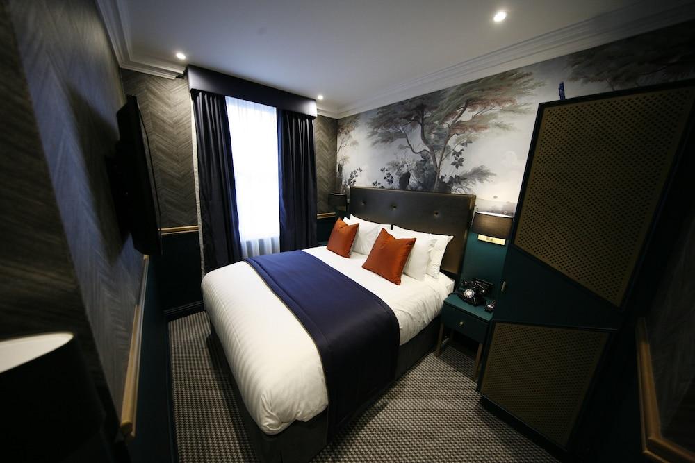 The Portico Hotel - Room