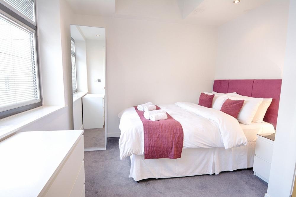 Roomspace Apartments -Watling Street - Room