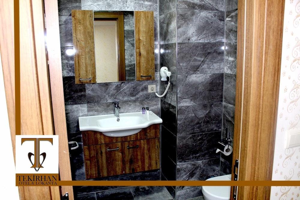 Tekirhan Otel & Lokanta - Bathroom