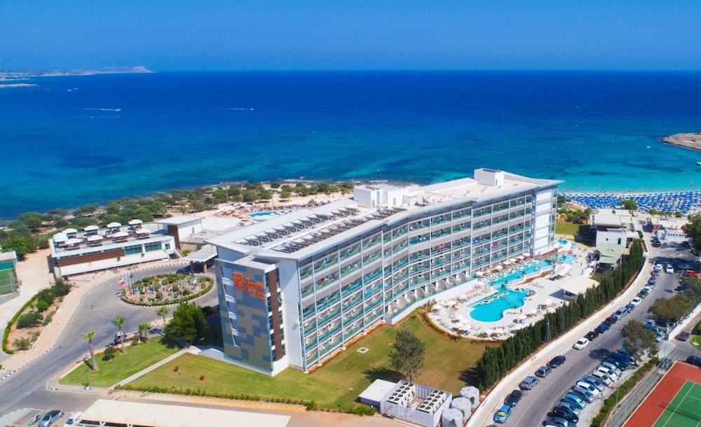 Asterias Beach Hotel - Aerial View