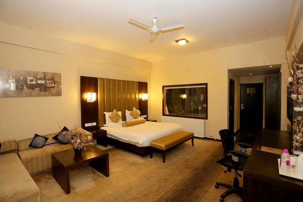 Hotel Pine Spring Wazir Bagh - Room