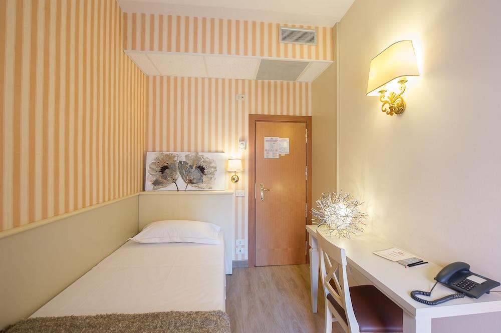 Hotel Torino - Room