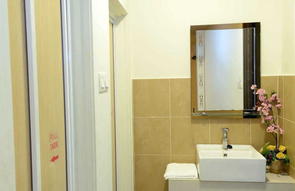 Casa Hotel - Bathroom