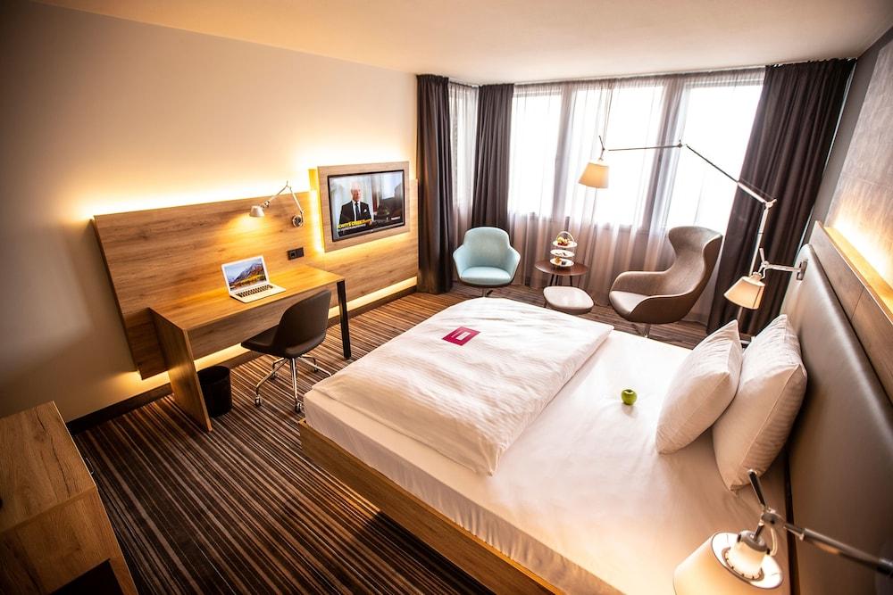 Leoso Hotel Leverkusen - Room