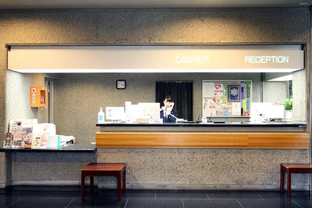 Hotel Hiroshima Sunplaza - Lobby