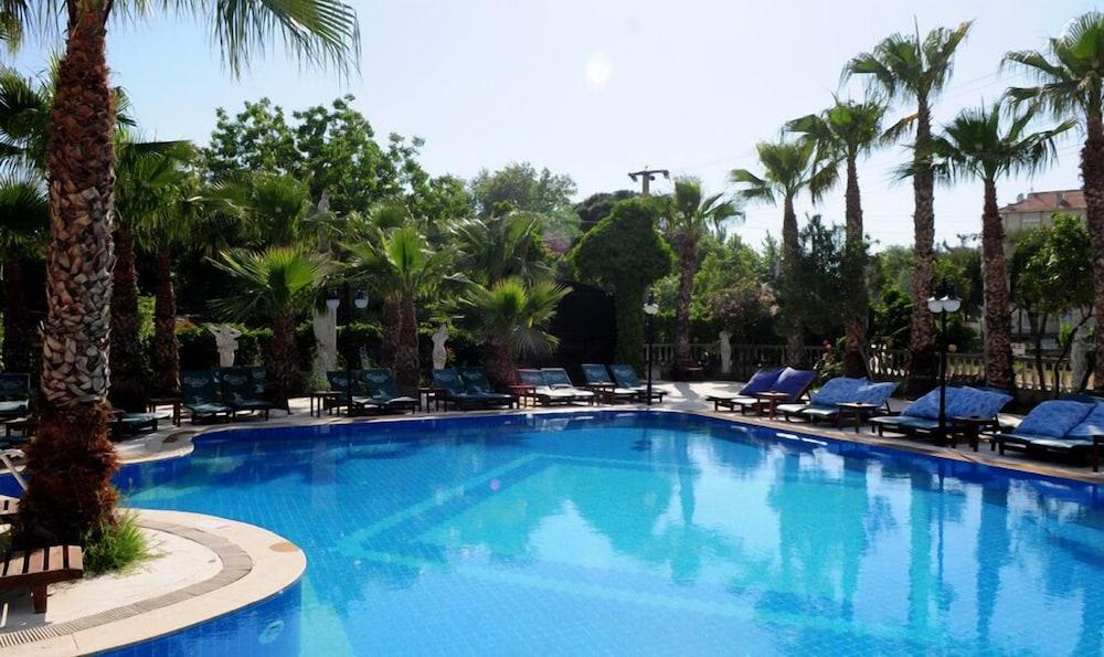 Agrigento Resort Hotel - Outdoor Pool