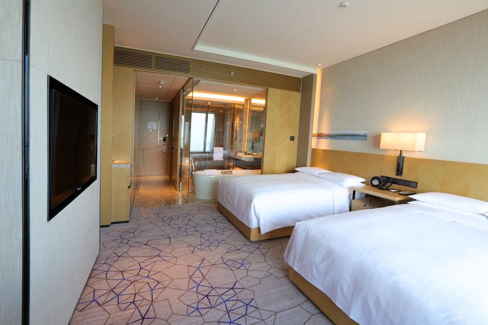 Xiamen Marriott Hotel Haicang - Room