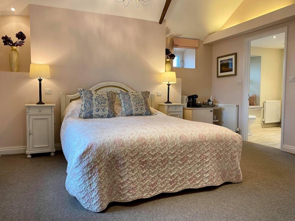 The Dartmoor Inn - Room