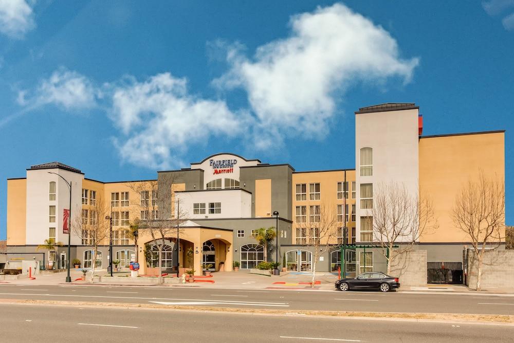 Fairfield Inn & Suites by Marriott San Francisco Airport - Featured Image
