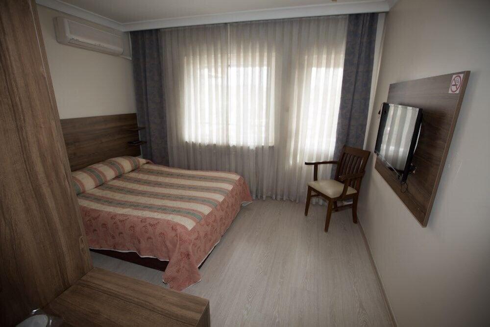 Grand Astra Hotel - Room